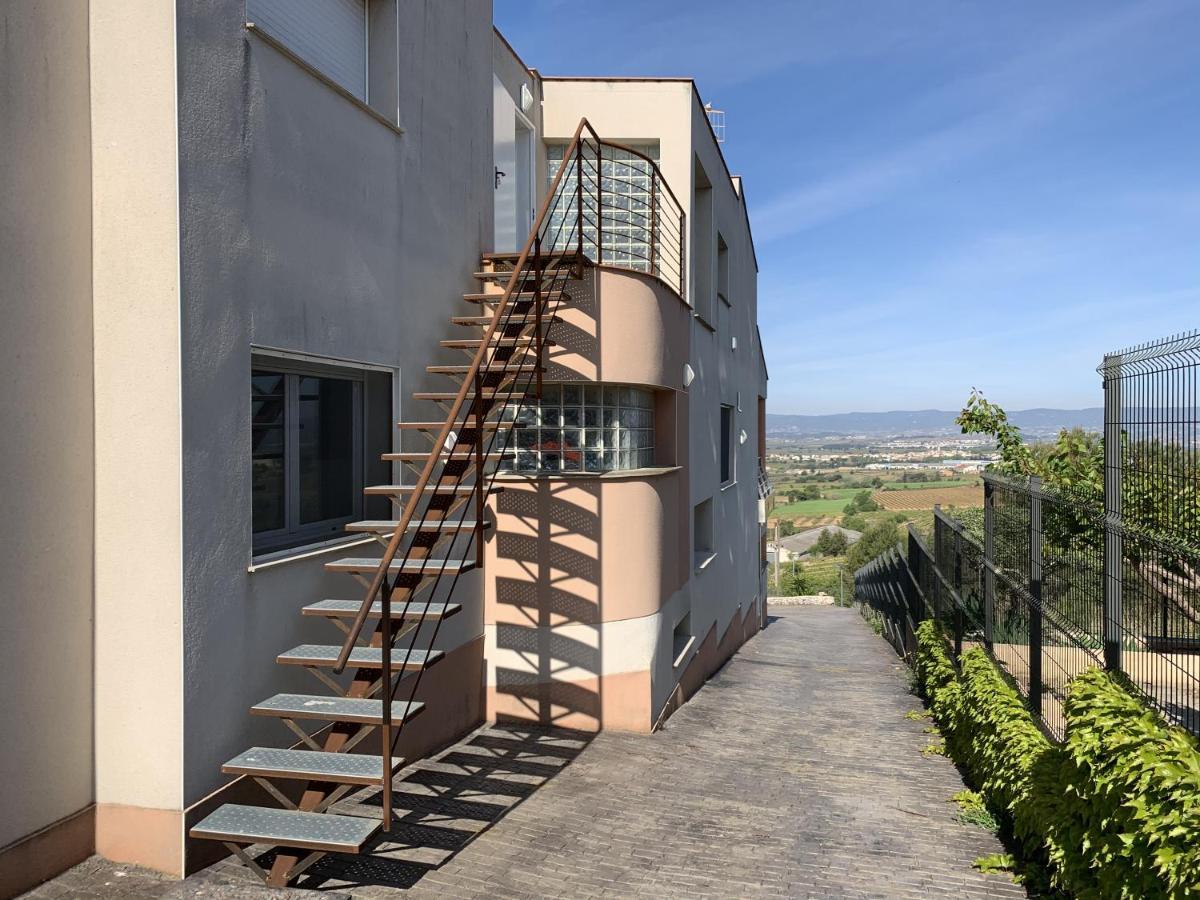 Apartamento Entero Con Vistas Panoramicas Avinyonet del Penedes Exteriör bild